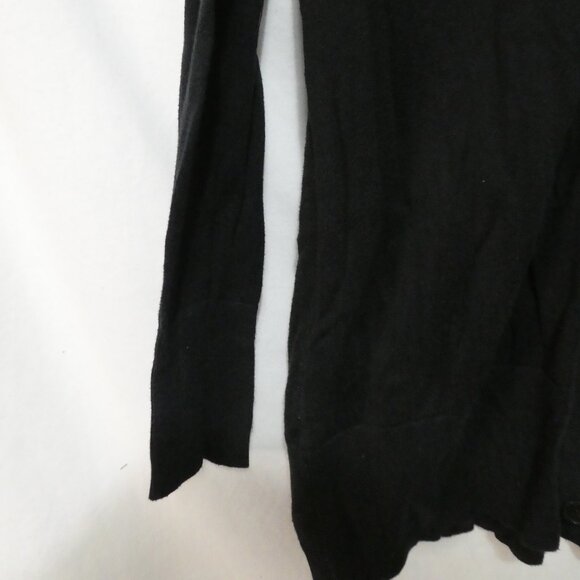 JACOB | medium | Black Knit Button-Up V-Neck Cardigan - Picture 6 of 16